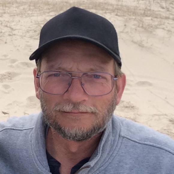 Meet your Posher, Mark - Picture 1 of 1